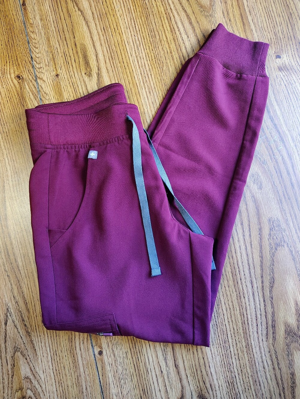 Figs Zamora Scrub Jogger Pants Professional Women's High Waist Burgundy sz XXS. - Picture 6 of 16